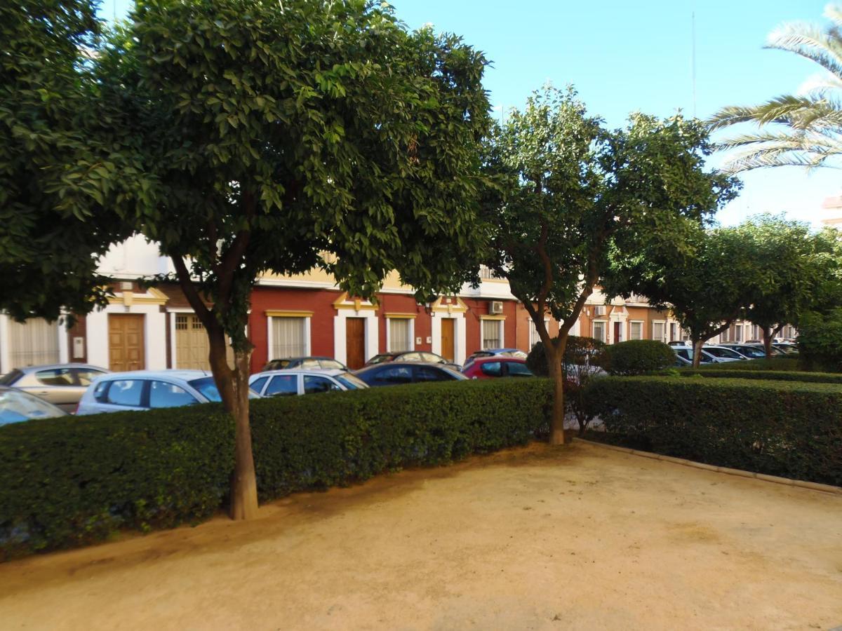 Apartamento En Triana Σεβίλλη Εξωτερικό φωτογραφία